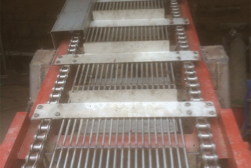 輸送機(jī)